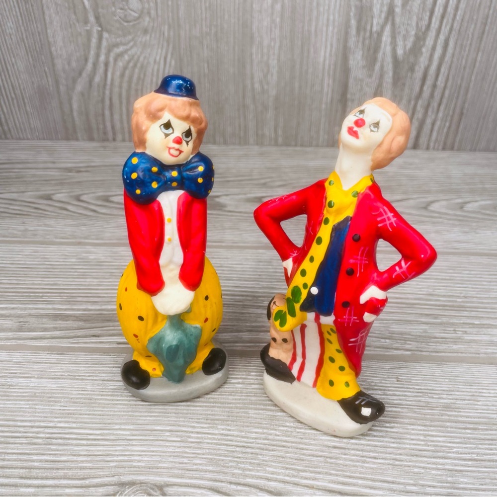 Vintage Ceramic clown circus decorations figurines statues whimsical circus core